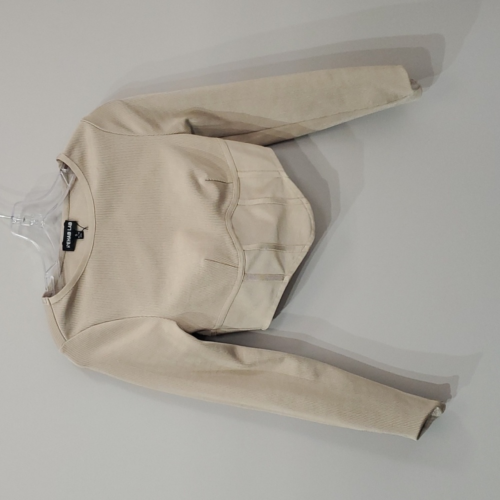 Rehab lab cropped fit shirt sz small